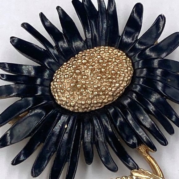 Vintage Marvella Enameled Black Daisy Brooch - Picture 2 of 5